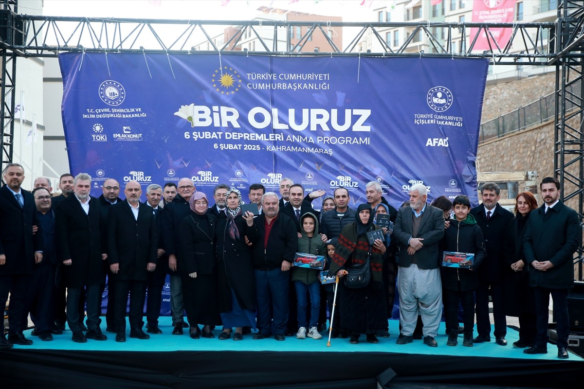 Cumhurbaşkanı Recep Tayyip Erdoğan, Adıyaman Gençlik ve Spor Müdürlüğü Spor Salonu'nda düzenlenen...