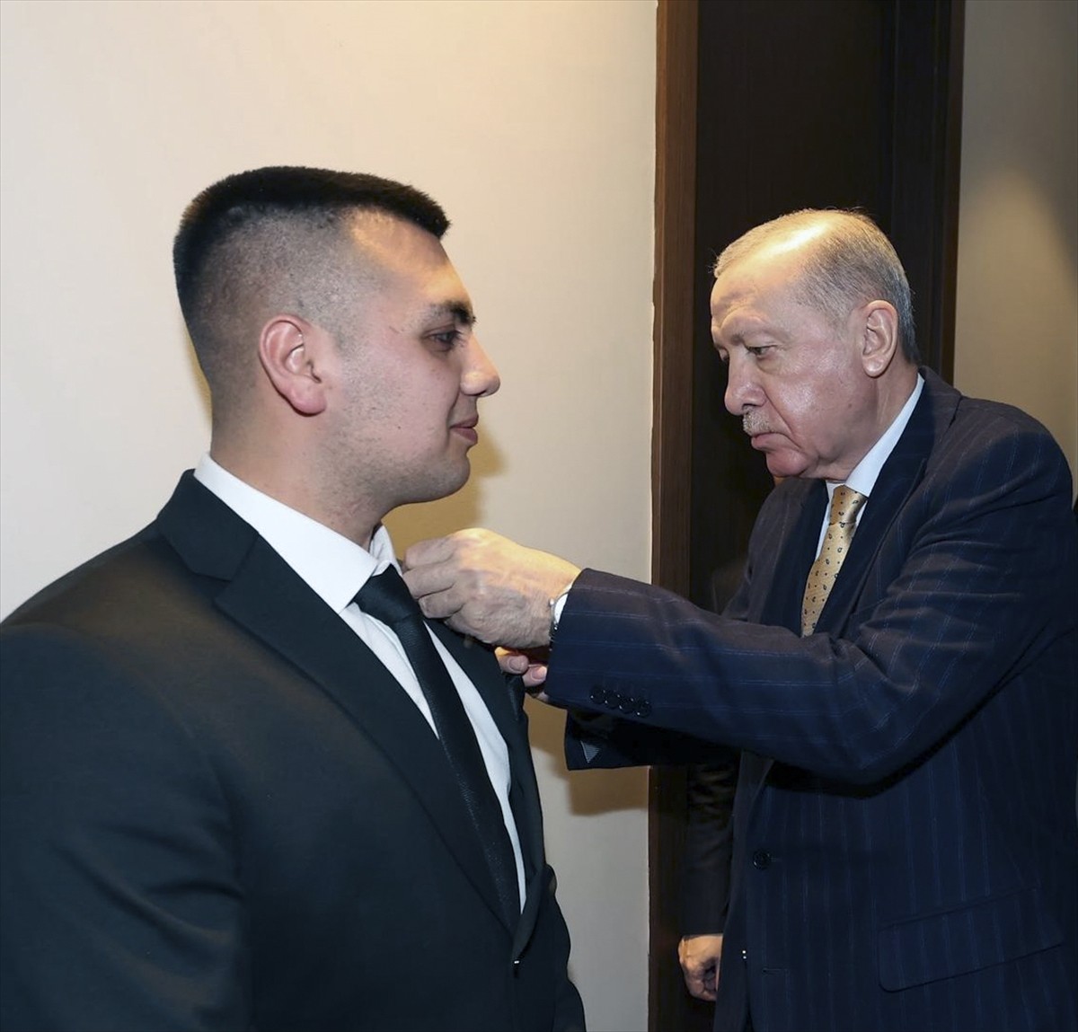 Cumhurbaşkanı ve AK Parti Genel Başkanı Recep Tayyip Erdoğan, Burdur'da yaşayan ve kendisiyle aynı...