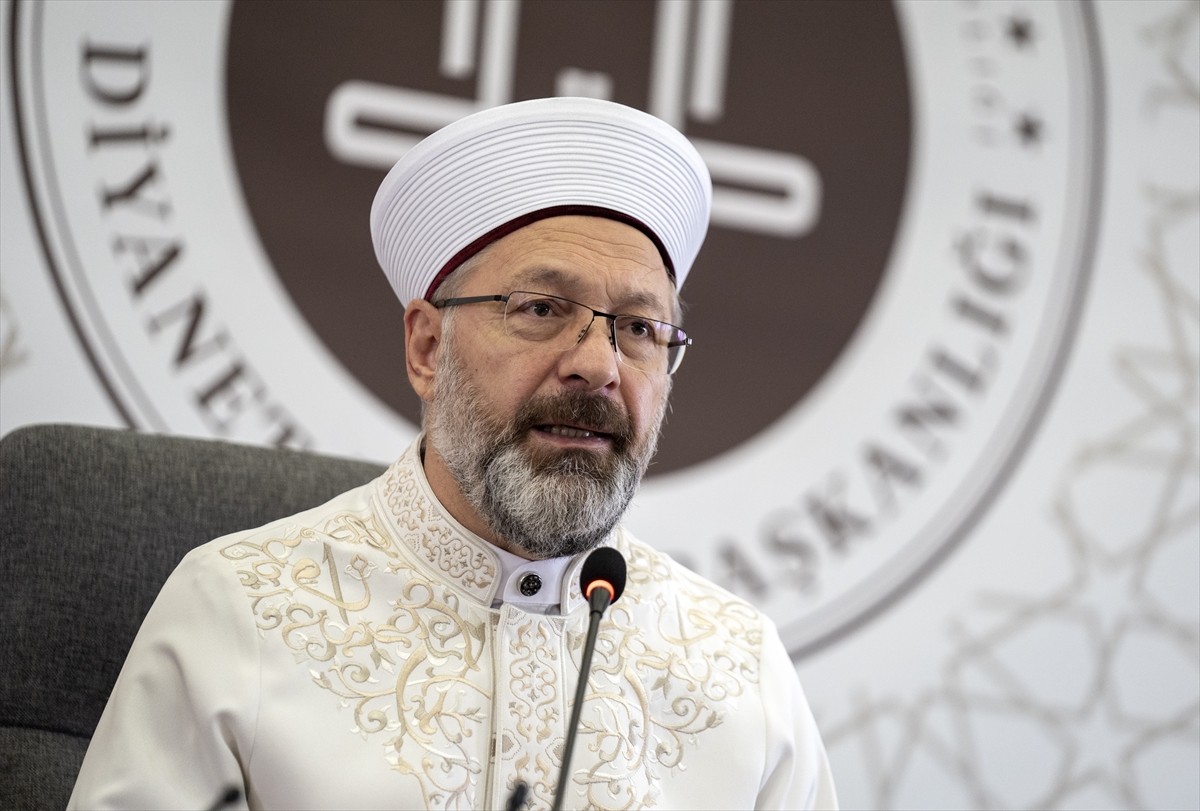 Diyanet İşleri Başkanı Ali Erbaş, Diyanet İşleri Başkanlığı (DİB) Diyanet Akademisi'nde...