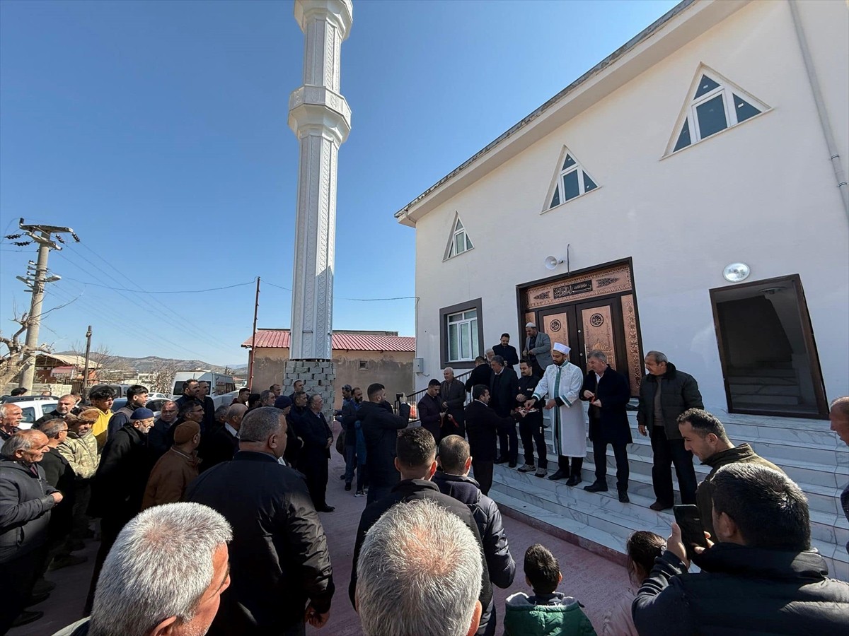 Gaziantep'in Nurdağı ilçesinde, Kahramanmaraş merkezli 6 Şubat 2023'teki depremlerde ağır hasar...