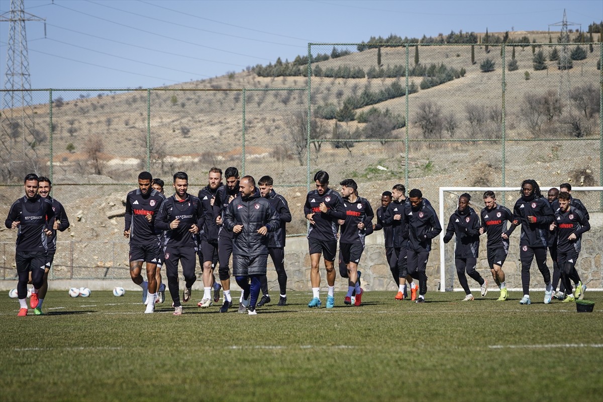 Gaziantep FK, Trendyol Süper Lig'in 22. haftasında 3 Şubat Pazartesi günü sahasında Galatasaray...