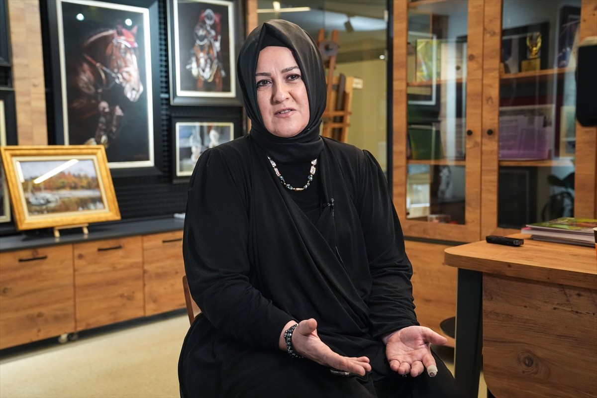 Gazze, engelliler, çocuklar ve ihtiyaç sahipleri yararına sivil toplum kuruluşlarınca düzenlenen...