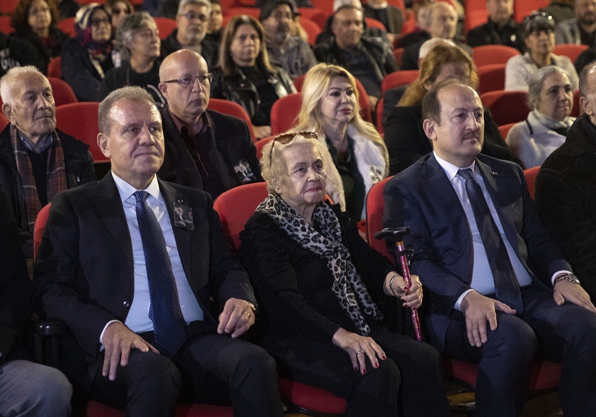 Hayatını kaybeden Cumhurbaşkanlığı Kültür ve Sanat Büyük Ödülü sahibi kaligrafi sanatçısı, ressam...