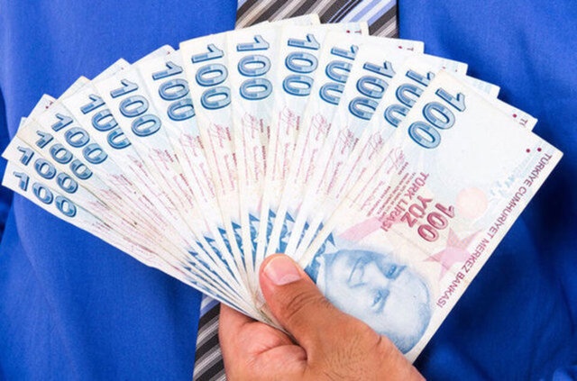 İşçilerde zam rekoru Türkiye'de ilk kere kırıldı! Maaşlar uçuşa geçti