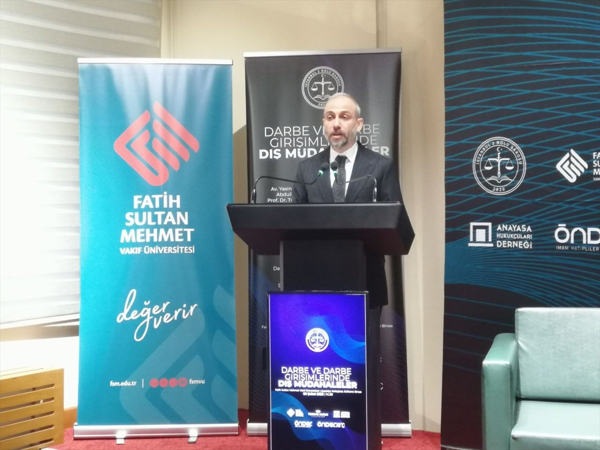 İstanbul'da 28 Şubat postmodern darbesinin yıl dönümünde "Darbe ve Darbe Girişimlerinde Dış...