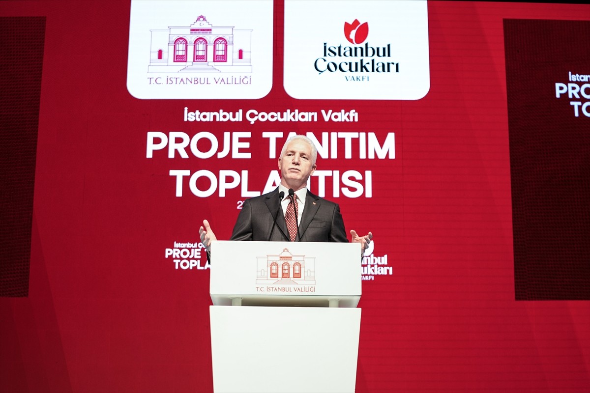 İstanbul Çocukları Vakfınca hazırlanan 12 projenin tanıtım toplantısı, Şişli'deki bir otelde...