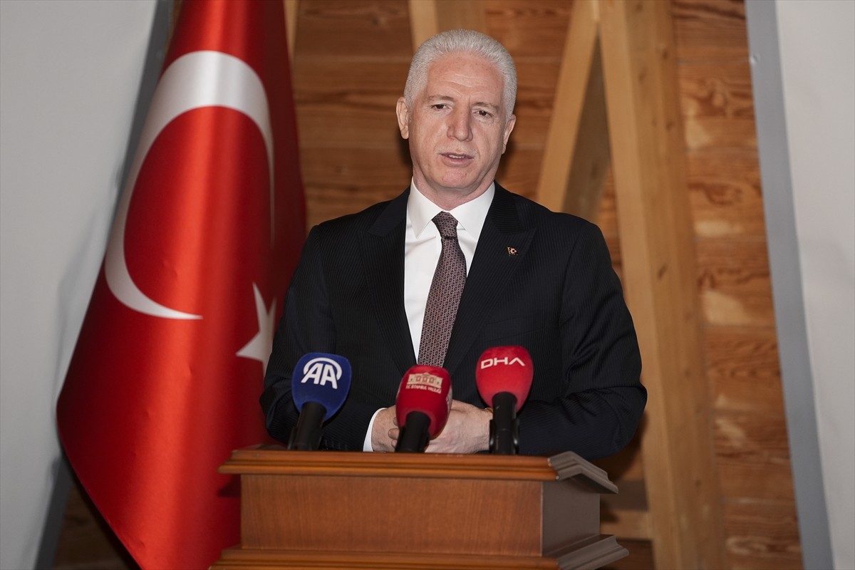 İstanbul Valiliği, İbn Haldun Üniversitesi ve İstanbul Çocukları Vakfı işbirliğinde...