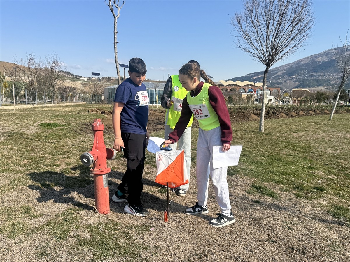 Kahramanmaraş'ta "6 Şubat Deprem Şehitlerini Anma Oryantiring Yarışması" düzenlendi....