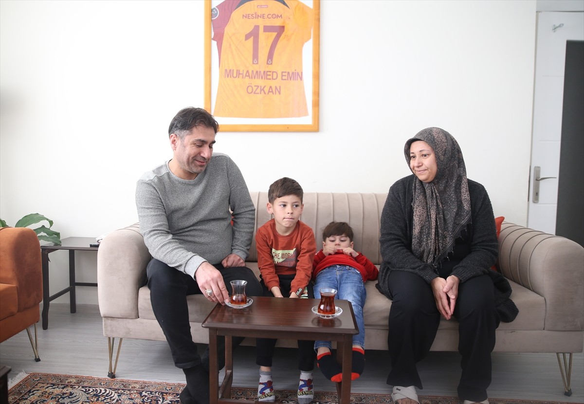 Kahramanmaraş merkezli 6 Şubat 2023'teki depremlerde hayatını kaybeden 17 yaşındaki Galatasaray...