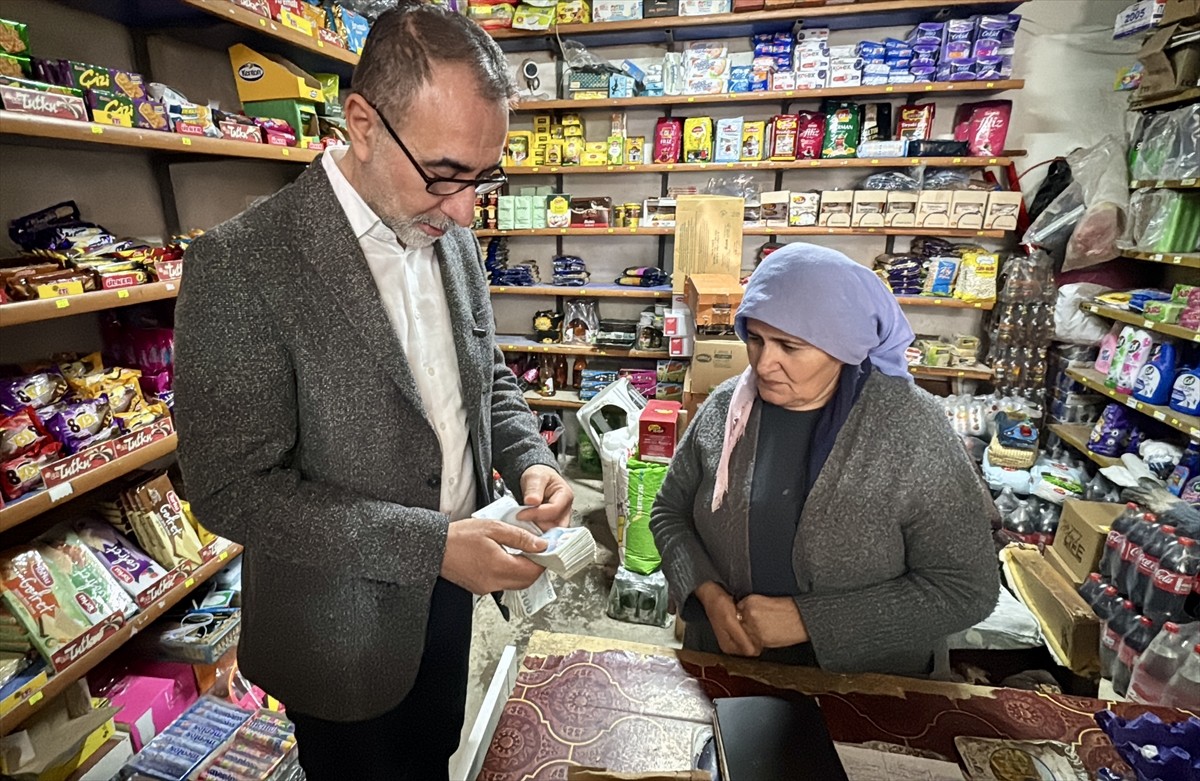 Kırşehir'de ramazan ayı öncesinde Osmanlı'dan gelen "zimem defteri" geleneği kapsamında 15 mahalle...