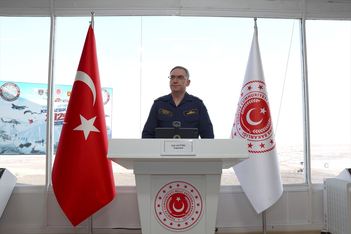 Milli Savunma Bakanlığı (MSB) Basın-Halkla İlişkiler Müşaviri ve Bakanlık Sözcüsü Tuğamiral Zeki...