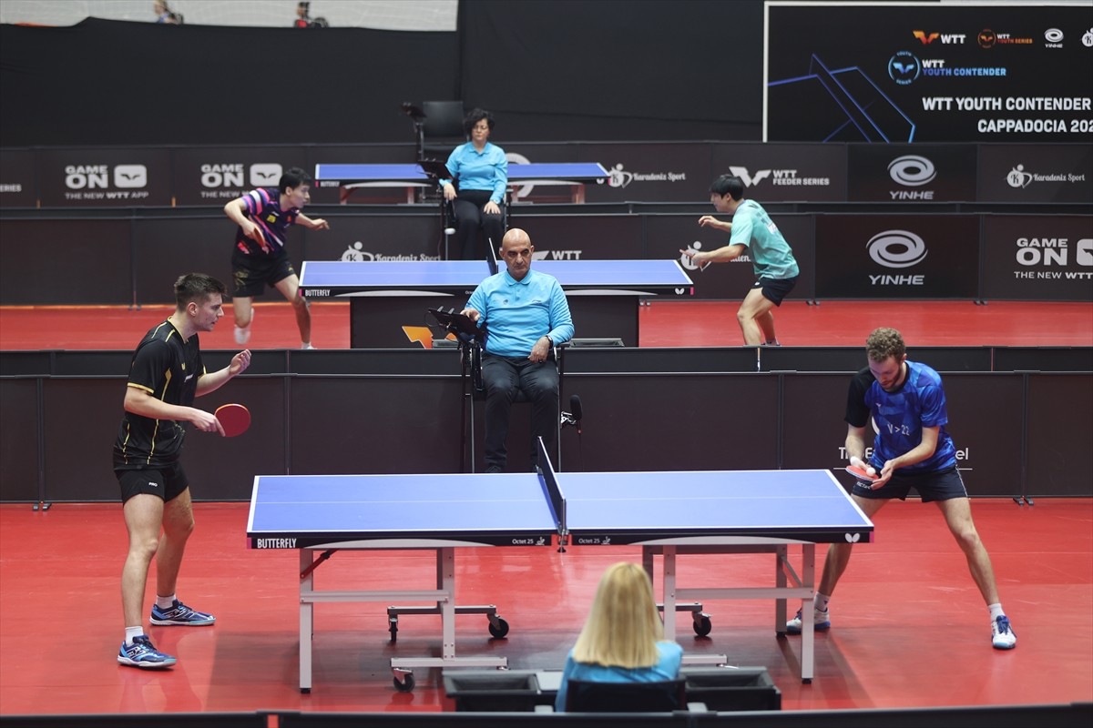 Nevşehir'de düzenlenen Kapadokya Uluslararası Genç ve Büyükler Masa Tenisi Müsabakaları sona erdi....