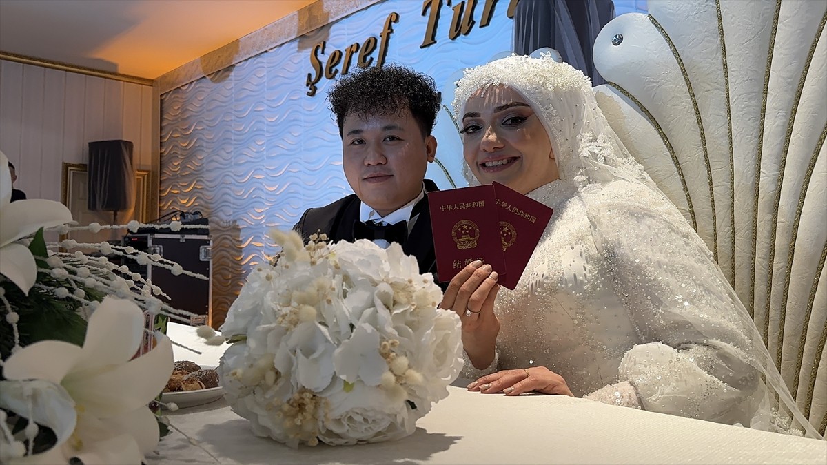 Rize'nin Çayeli ilçesinde yaşayan Neslihan Korkmaz (32) ile 3 yıl önce sosyal medyada tanıştığı...