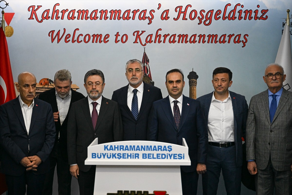 Sanayi ve Teknoloji Bakanı Mehmet Fatih Kacır, Tarım ve Orman Bakanı İbrahim Yumaklı, Çalışma ve...