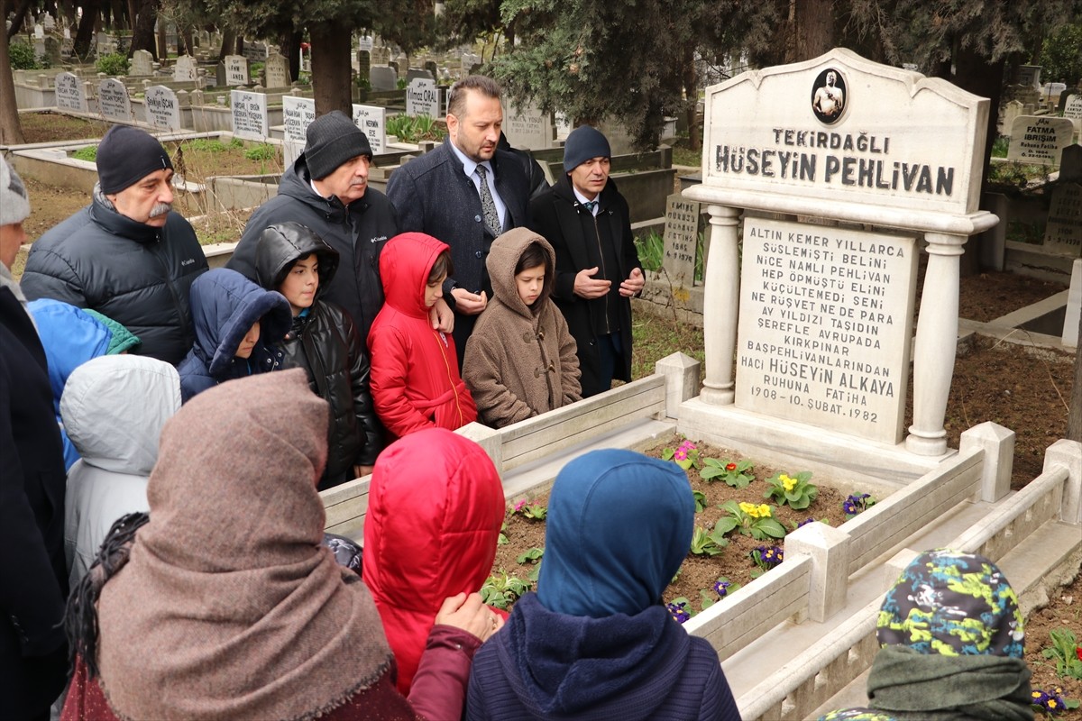 Tarihi Kırkpınar Yağlı Güreşleri'nde 8 yıl üst üste başpehlivan olan "Tekirdağlı Hüseyin...