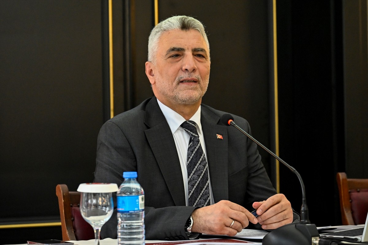 Ticaret Bakanı Ömer Bolat, Türk Parlamenterler Birliği Şubesi'nce düzenlenen Türkiye Yüzyılı...