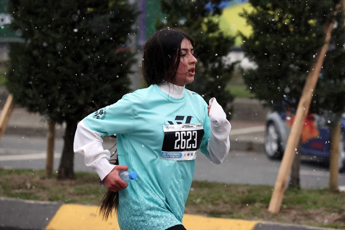 Trabzon'un düşman işgalinden kurtuluşunun 107'nci yıl dönümü dolayısıyla "Her adımda barışa...