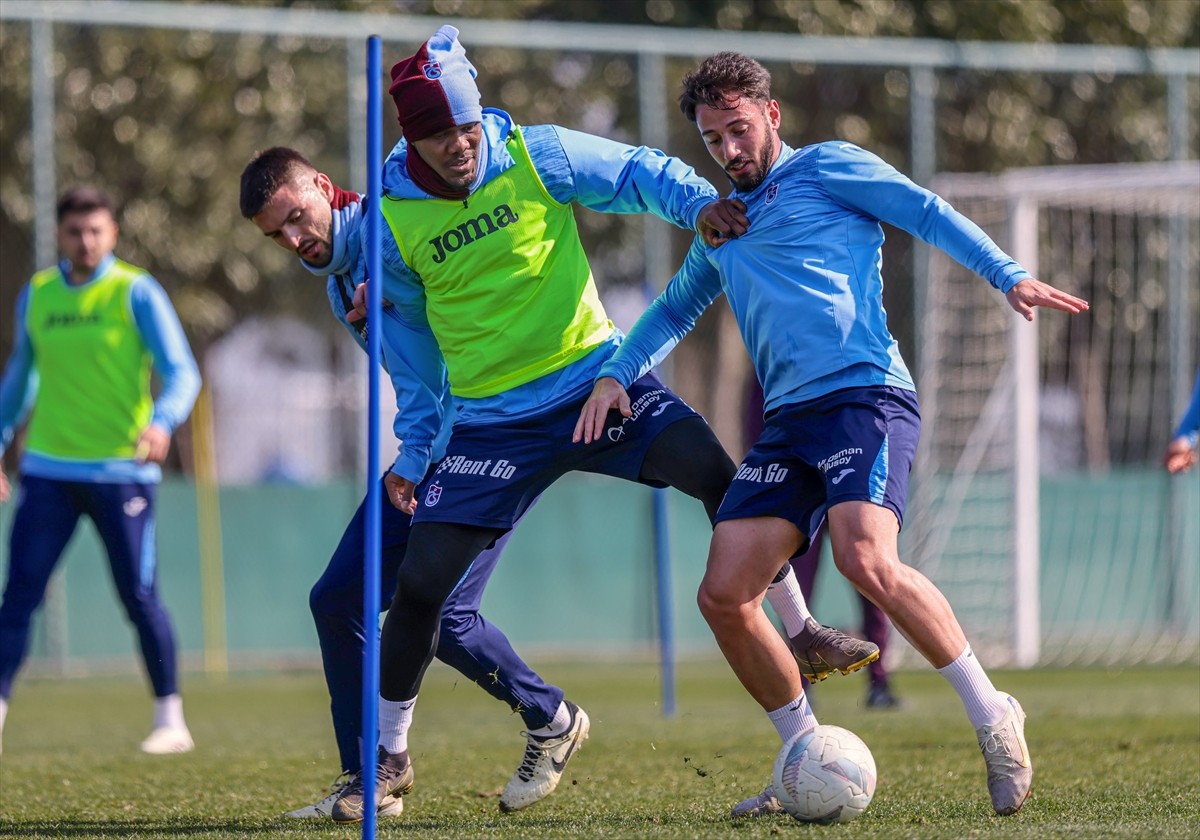 Trabzonspor, Trendyol Süper Lig'in 26. haftasında deplasmanda TÜMOSAN Konyaspor ile yapacağı maçın...