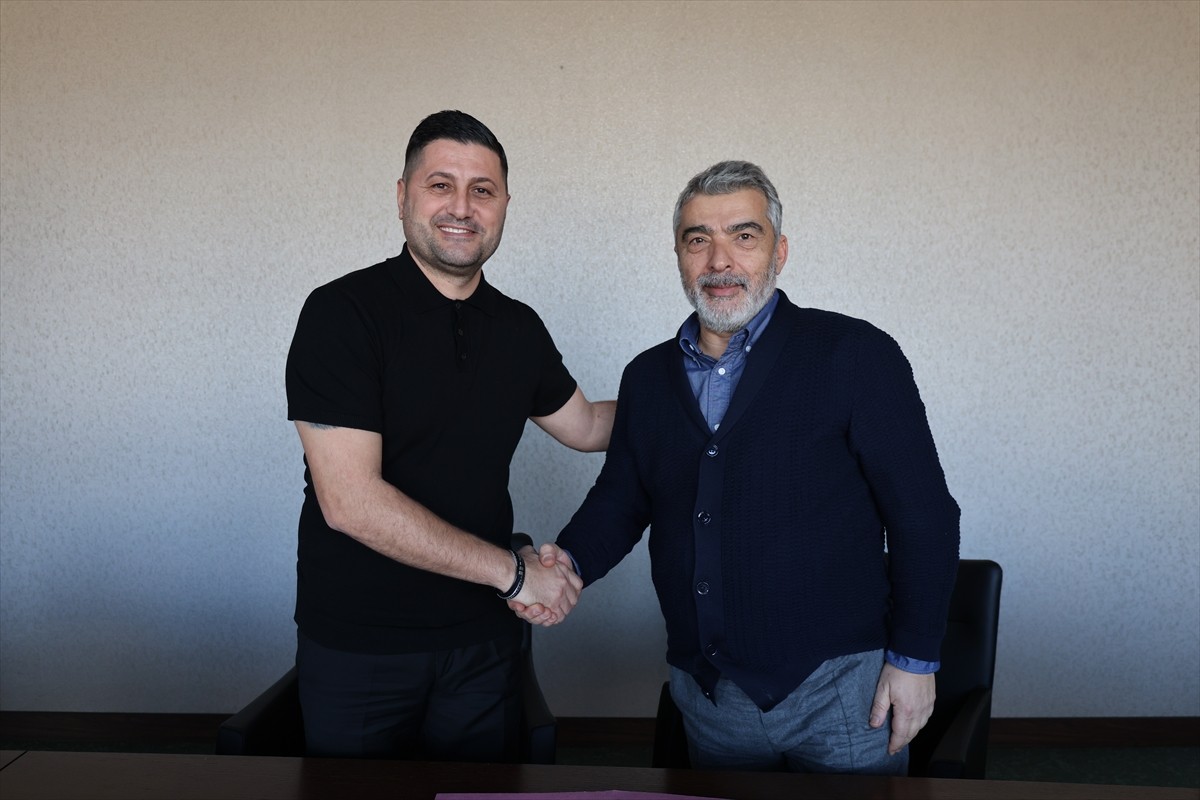 Trendyol 1. Lig ekiplerinden Alagöz Holding Iğdır FK'nin yeni teknik direktörü Çağdaş Çavuş...