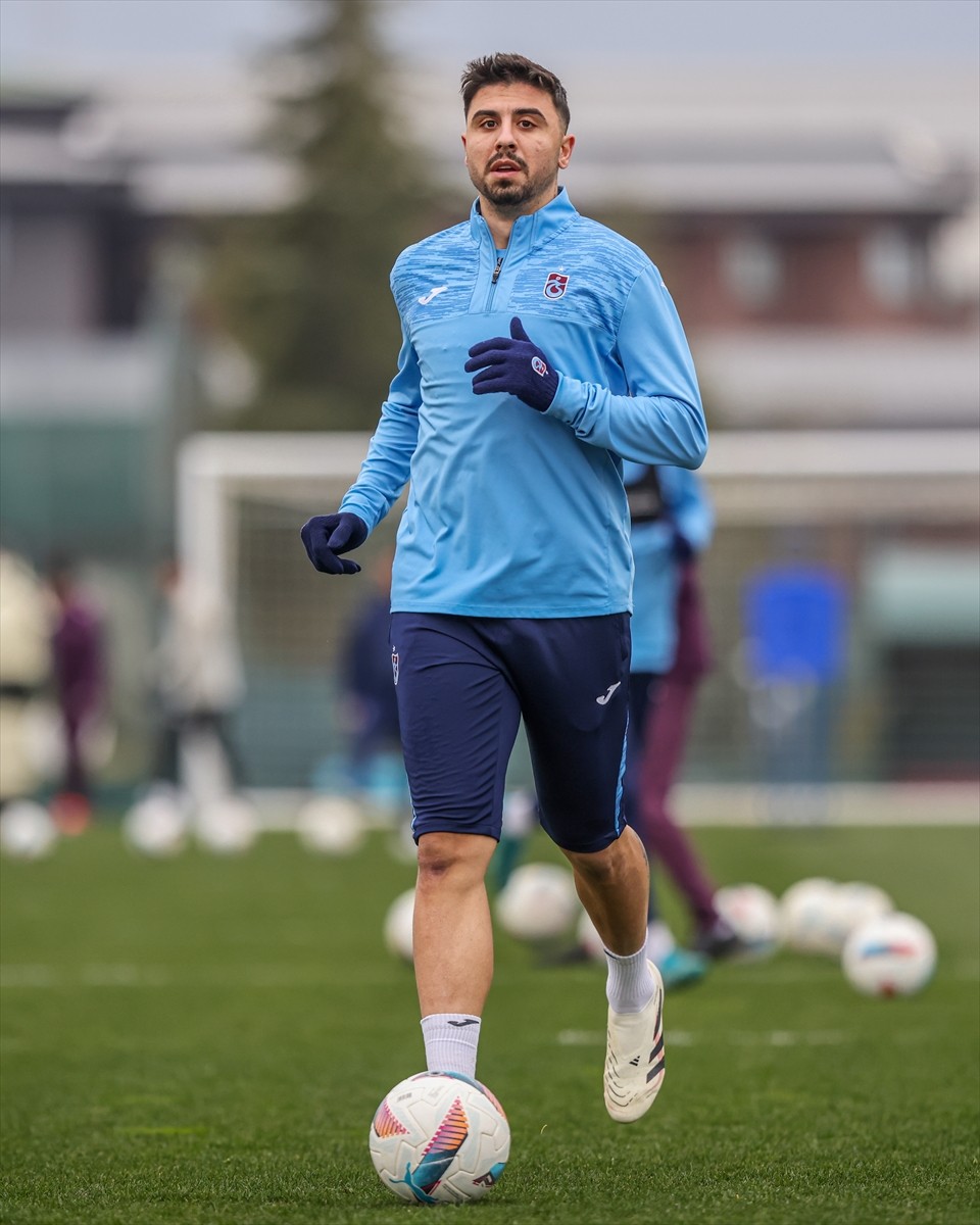 Trendyol Süper Lig'in 24. haftasında Beşiktaş'a konuk olacak Trabzonspor, maçın hazırlıklarına...