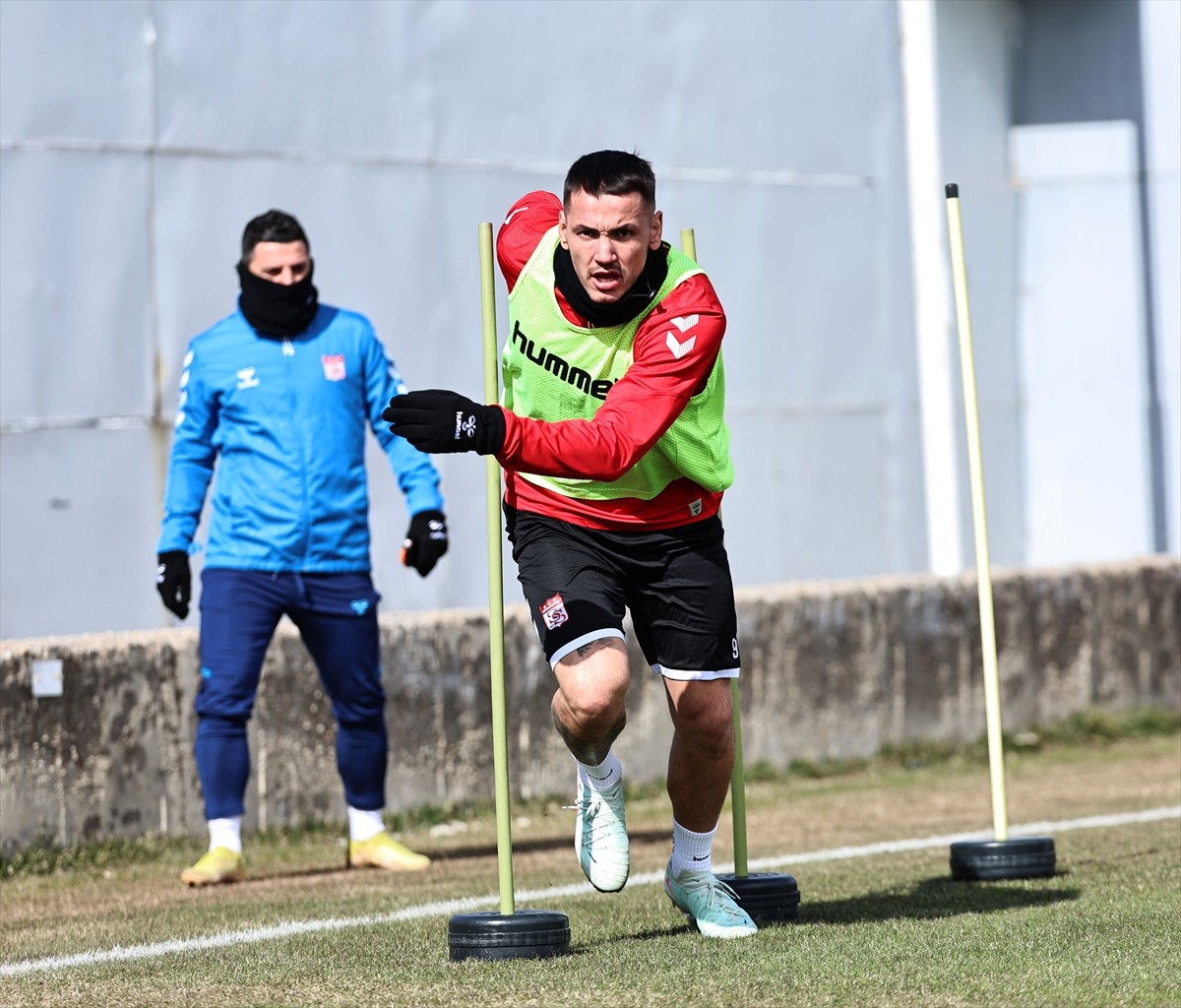 Trendyol Süper Lig'in 25. haftasında kendi evinde TÜMOSAN Konyaspor ile karşılaşacak Net Global...