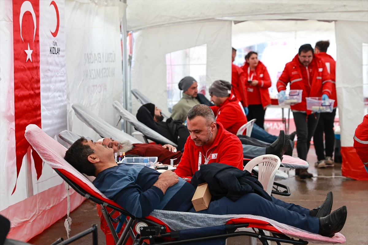 Türk Kızılay Genel Başkan Yardımcısı Ramazan Saygılı, kan stoklarının ramazanda nispeten düşmesi...