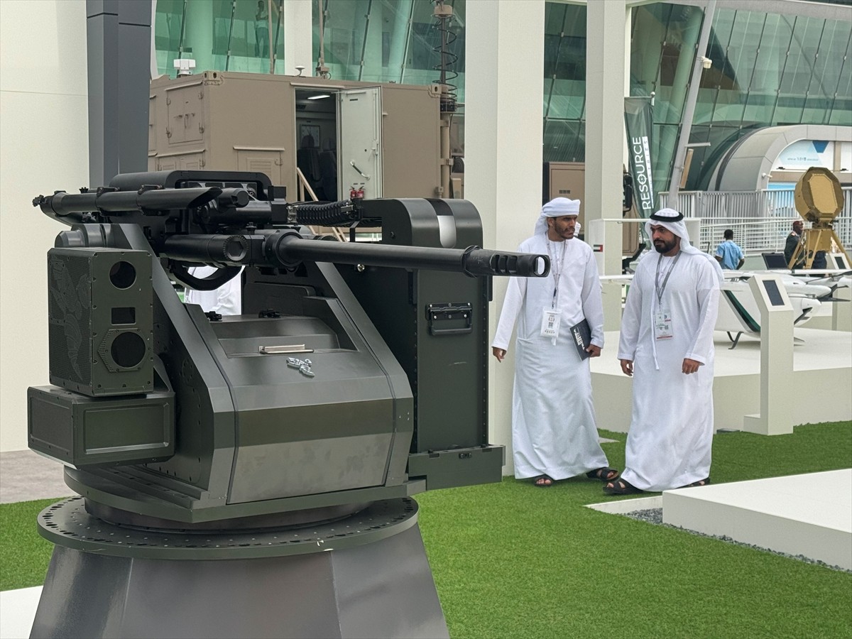 Türk savunma sanayisi ürünü silah sistemleri Birleşik Arap Emirlikleri'ndeki platform...