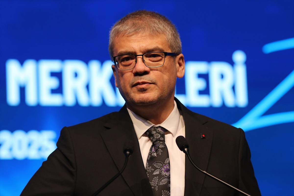 Türkiye'de bilimi ve teknolojiyi toplumla buluşturmak, kamu ve özel sektörde faaliyet gösteren...