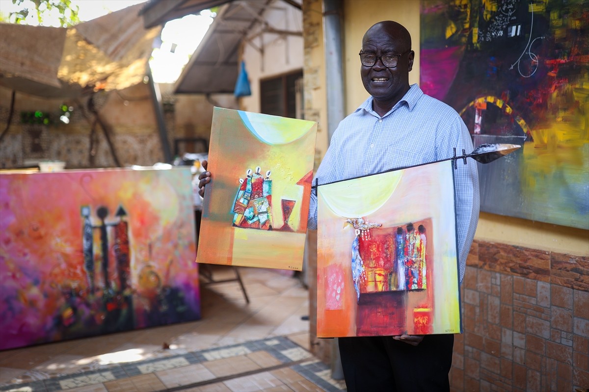 Afrika kıtası, yüzyıllardır süregelen sanat ve zanaat geleneğiyle kültürel mirasını koruyarak...