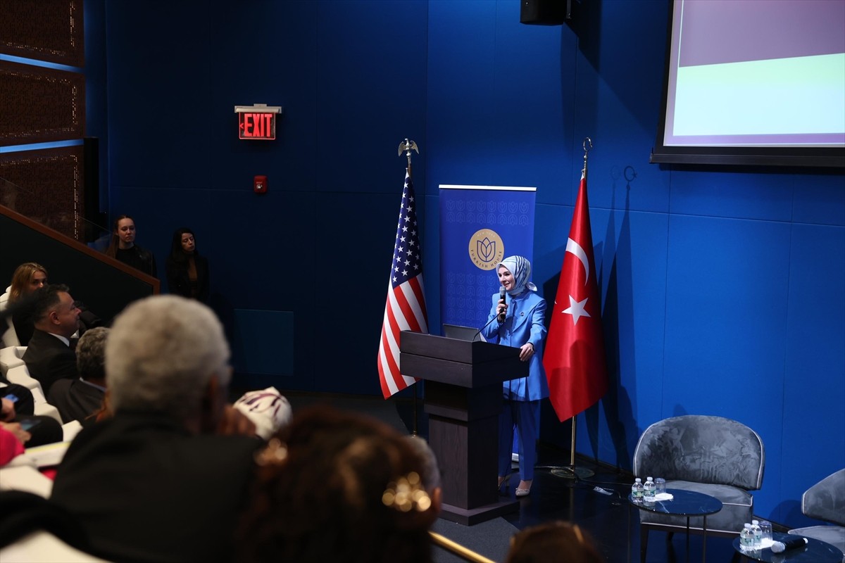 Aile ve Sosyal Hizmetler Bakanı Mahinur Özdemir Göktaş, Birleşmiş Milletler Kadının Statüsü...