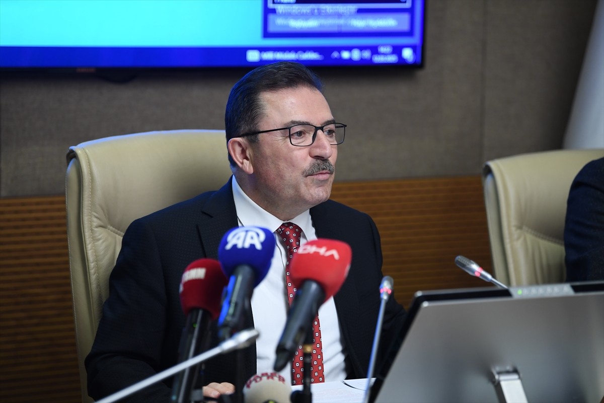 AK Parti Erzurum Milletvekili Selami Altınok (fotoğrafta) başkanlığında toplanan TBMM Kartalkaya...