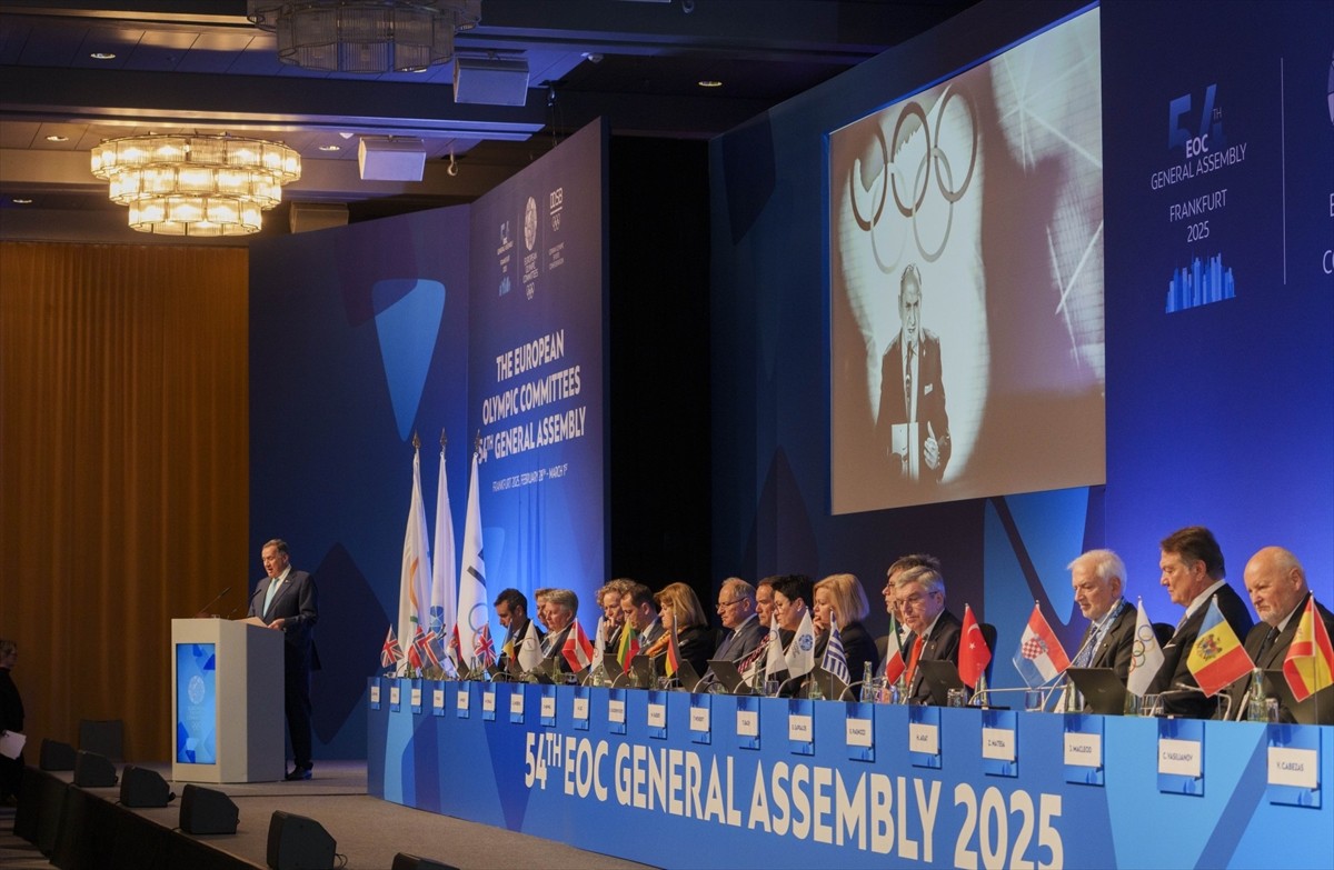 Almanya’nın Frankfurt kentinde düzenlenen Avrupa Olimpiyat Komiteleri (EOC) 54. Genel Kurulunda...