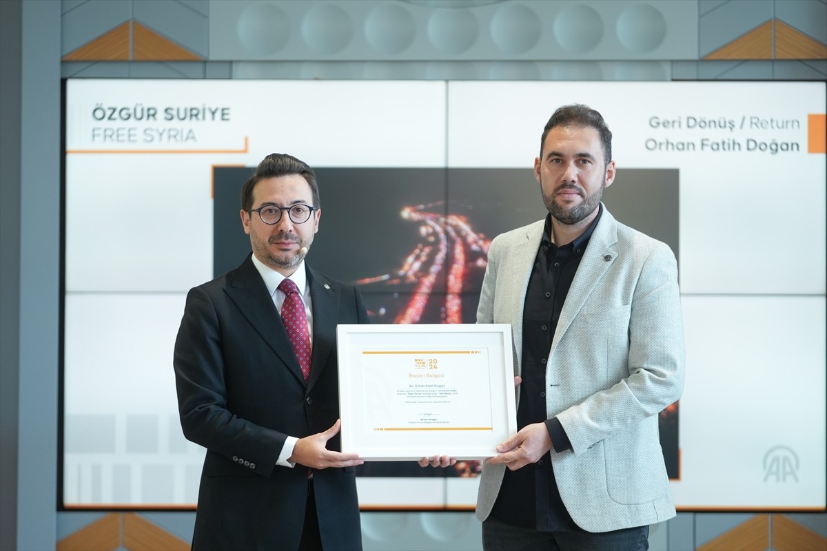 Anadolu Ajansının (AA) gözünden 2024'e damga vuran olaylara ait fotoğrafların yer aldığı "Yılın...