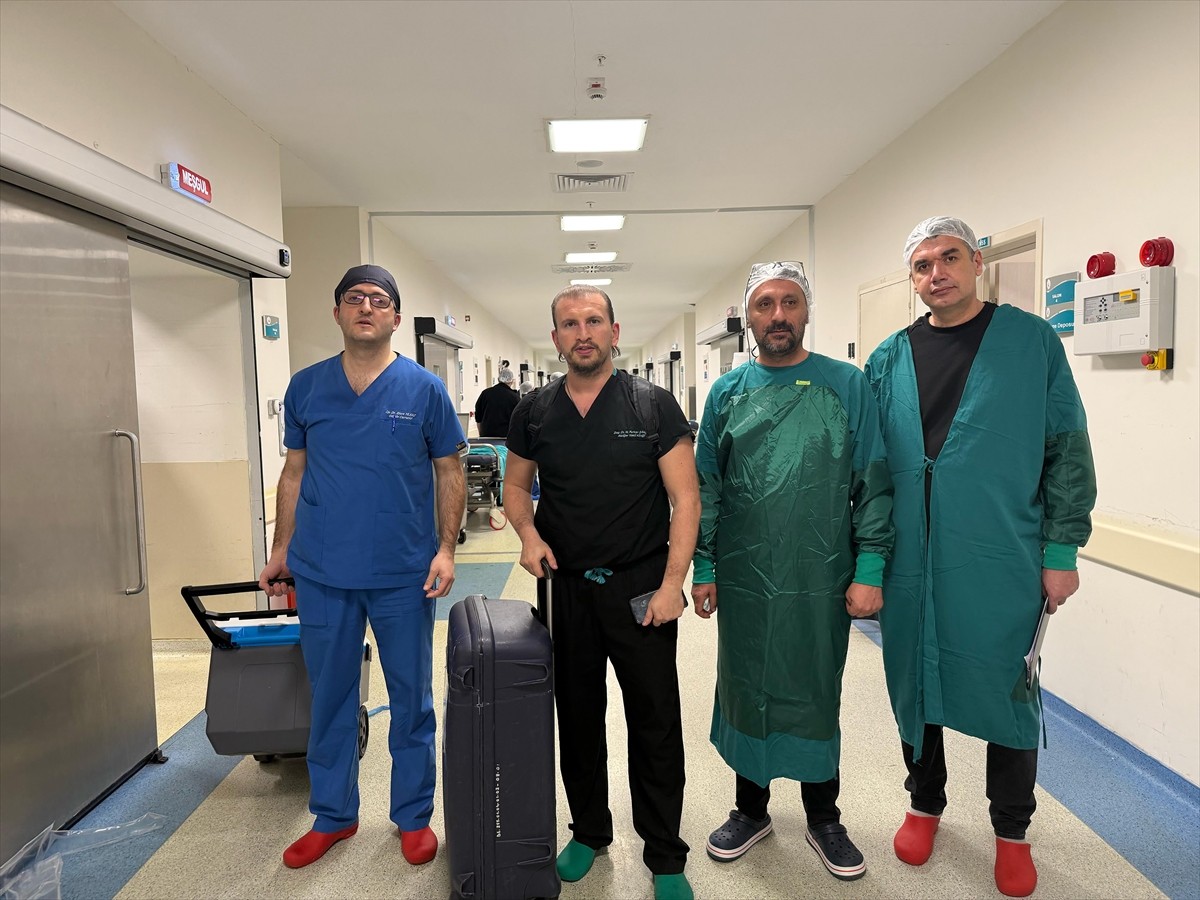 Antalya'nın Alanya ilçesinde beyin ölümü gerçekleşen gencin organları 5 hastaya...