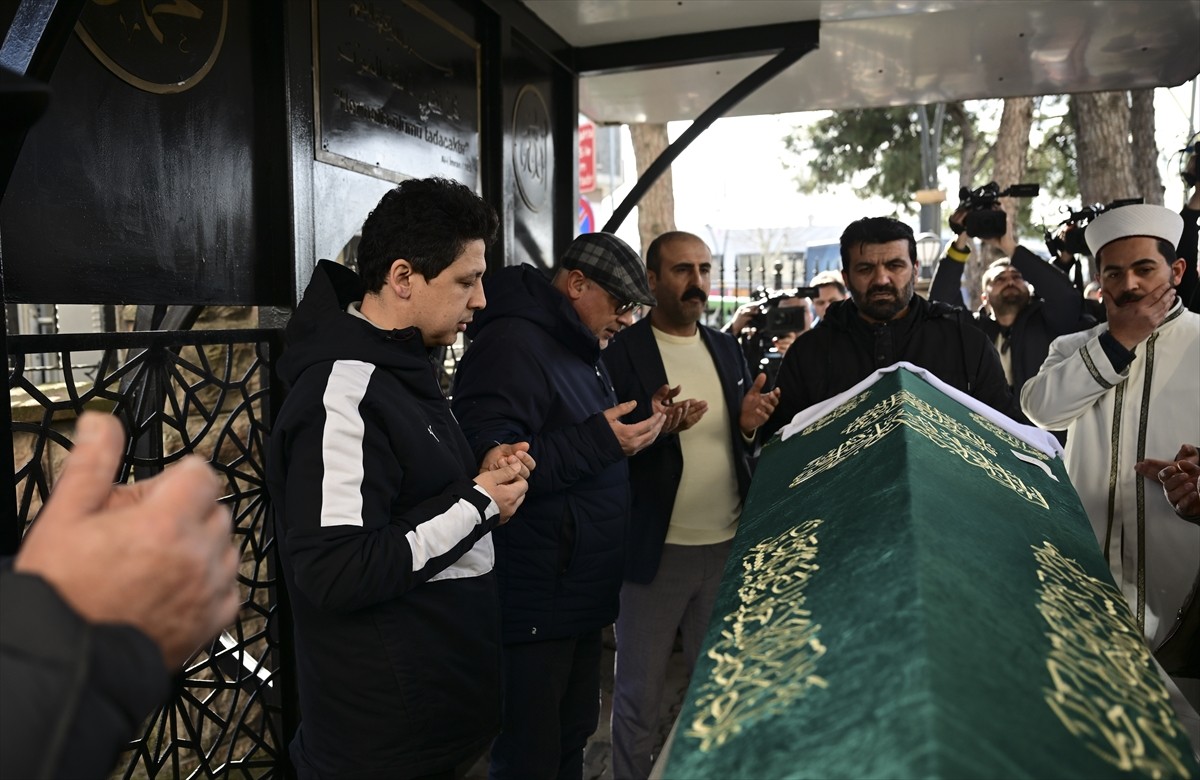 Belgrad Ormanı'nda kaybolduktan 4 gün sonra bulunan ve kaldırıldığı hastanede hayatını kaybeden...