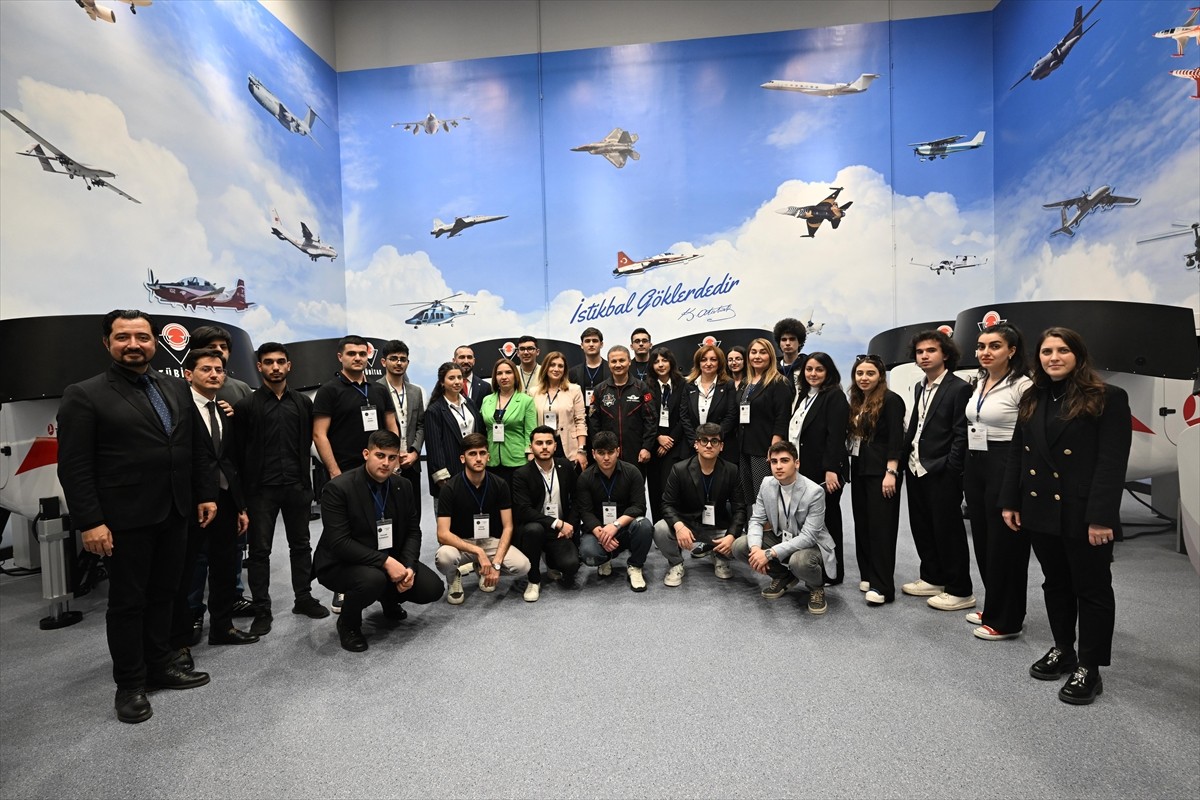 Bursa'da Gökmen Uzay Havacılık Eğitim Merkezi (GUHEM) ile Azerbaycan Uzay Ajansı (Azercosmos)...