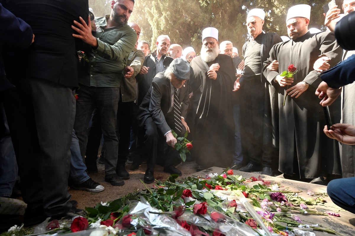Cebel-i Lübnan bölgesinde Dürzilerin yoğun yaşadığı Muhtara'da Eski İlerlemeci Sosyalist Partisi...