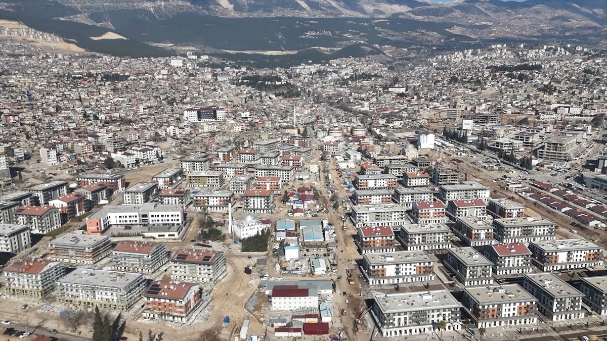 Çevre, Şehircilik ve İklim Değişikliği Bakanlığı tarafından açıklamada Depremin merkez üssü...