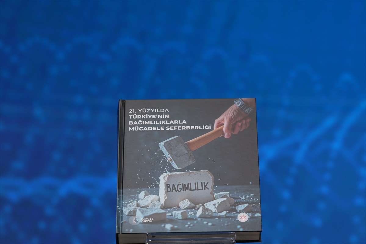 Cumhurbaşkanlığı İletişim Başkanlığınca, toplum sağlığını tehdit eden bağımlılık sorununa dair...