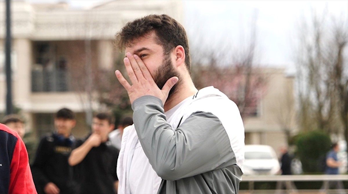 Düzce'de, Çanakkale Zaferi'nin kahramanlarından Seyit Onbaşı'nın 215 kilogramlık top mermisini...