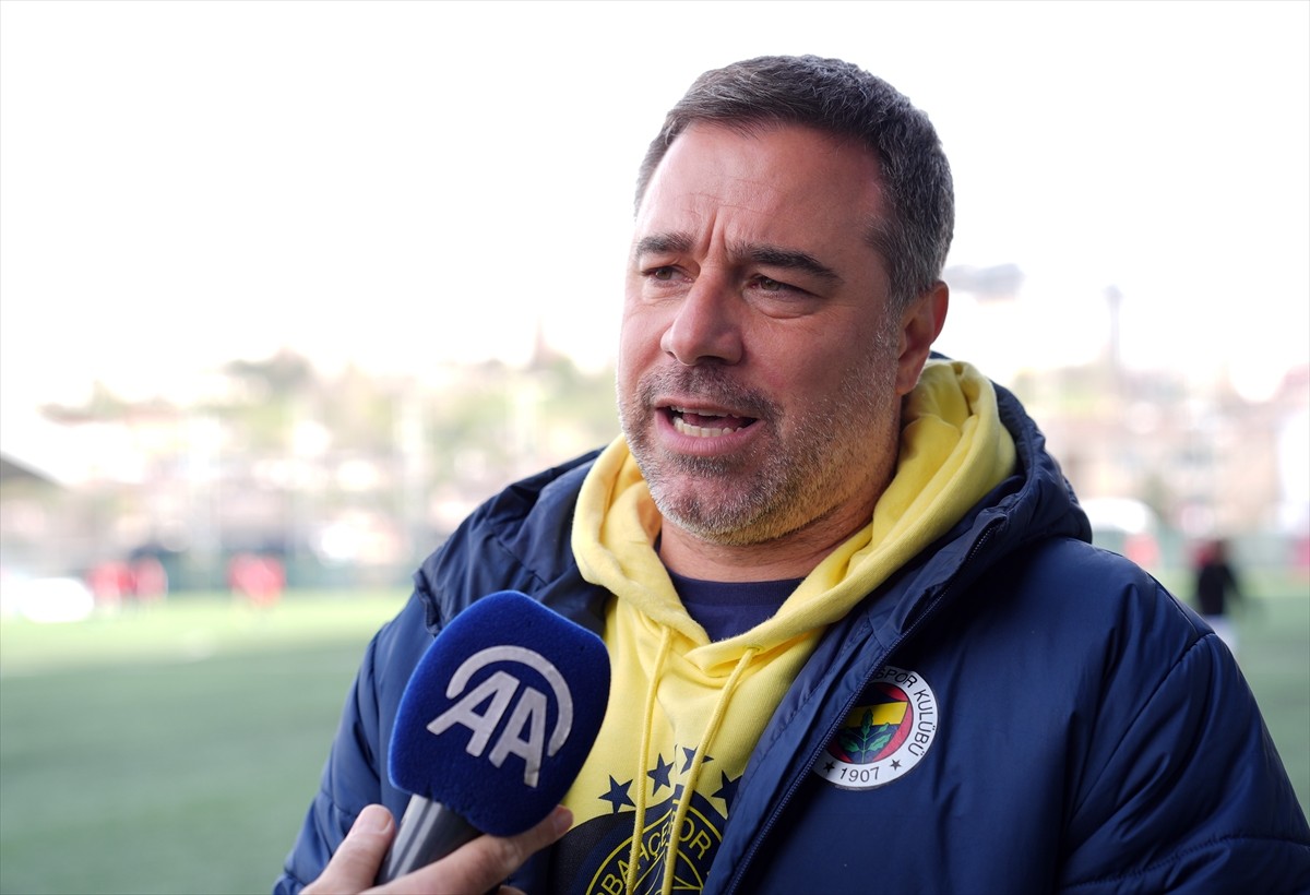 Fenerbahçe Petrol Ofisi Teknik Direktörü Gökhan Bozkaya, AA muhabirine açıklama yaptı.  