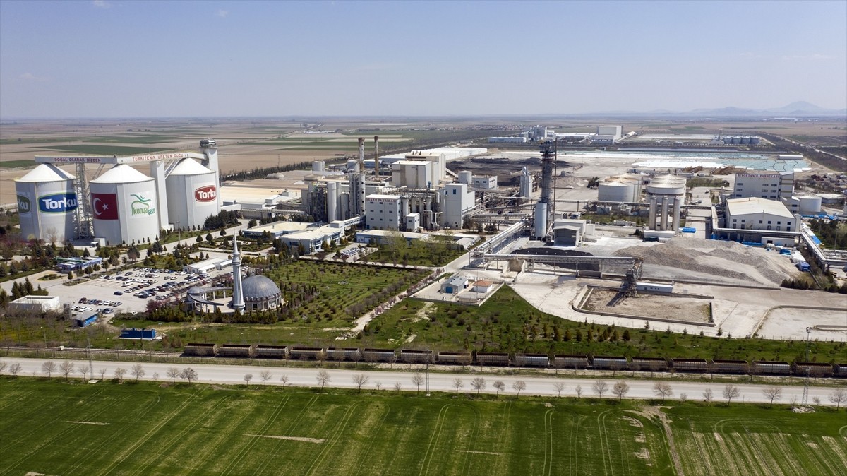 İklim değişikliğiyle birlikte mevsimsel sıcaklıklarda yaşanan artış, şeker pancarından elde edilen...