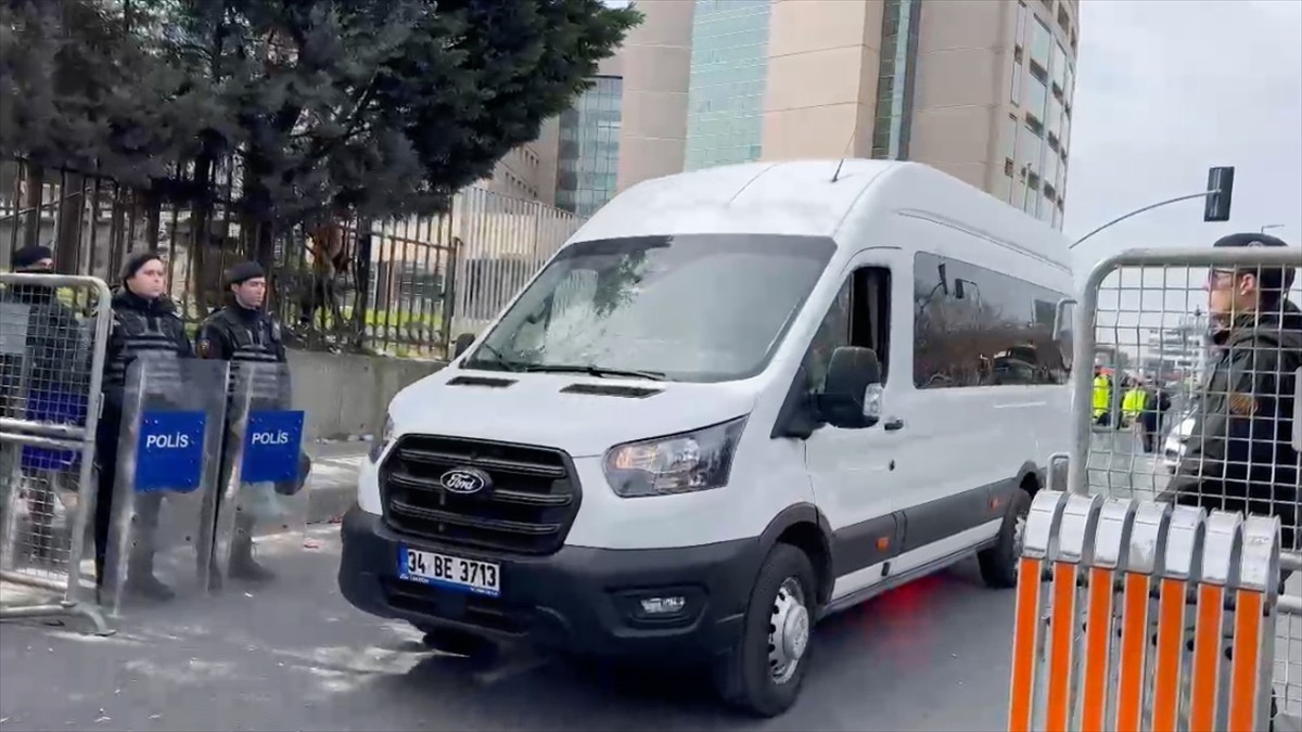 İstanbul Büyükşehir Belediyesine (İBB) yönelik yolsuzluk ve terör soruşturmalarında tutuklananlar...