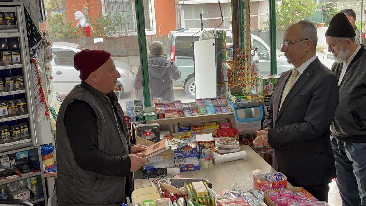 İstanbul Valiliği, Osmanlı döneminden günümüze ulaşan ve ihtiyaç sahiplerinin borçlarının ödendiği...