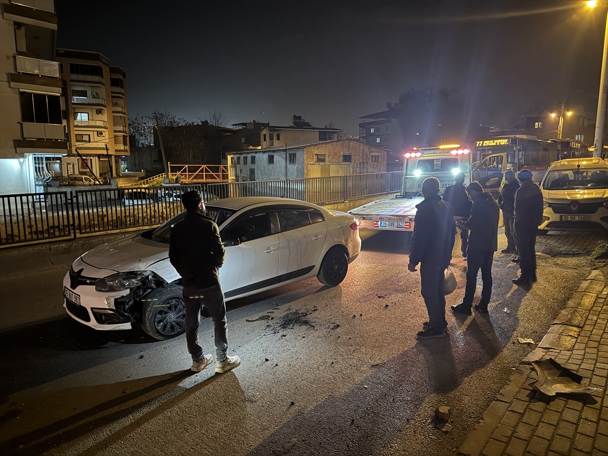 İzmir'in Bayraklı ilçesinde otomobilinde silahlı saldırıya uğrayan sürücü hayatını kaybetti...
