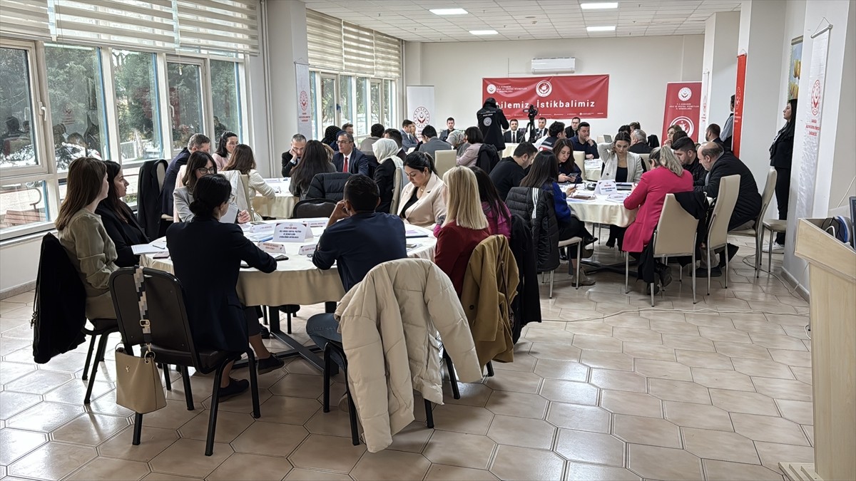 Karabük'te "Aile Yılı" etkinlikleri kapsamında Aile ve Sosyal Hizmetler İl Müdürlüğünce Ailenin...