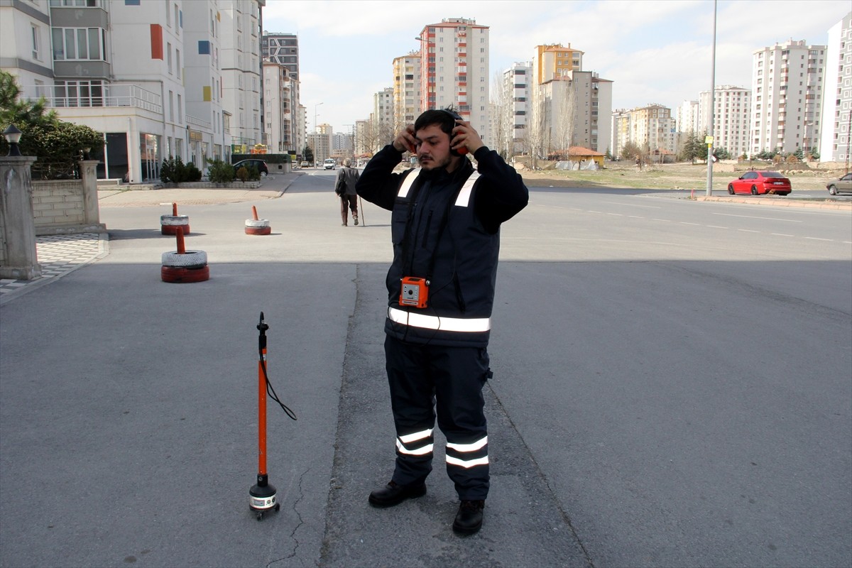 Kayseri Büyükşehir Belediyesi Su ve Kanalizasyon İdaresi Genel Müdürlüğü (KASKİ) ekipleri, son 5...
