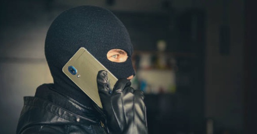 Kocaeli’nde ‘’Hacı Baba’ Vurgunu! Parayı üç harfliler çalmış