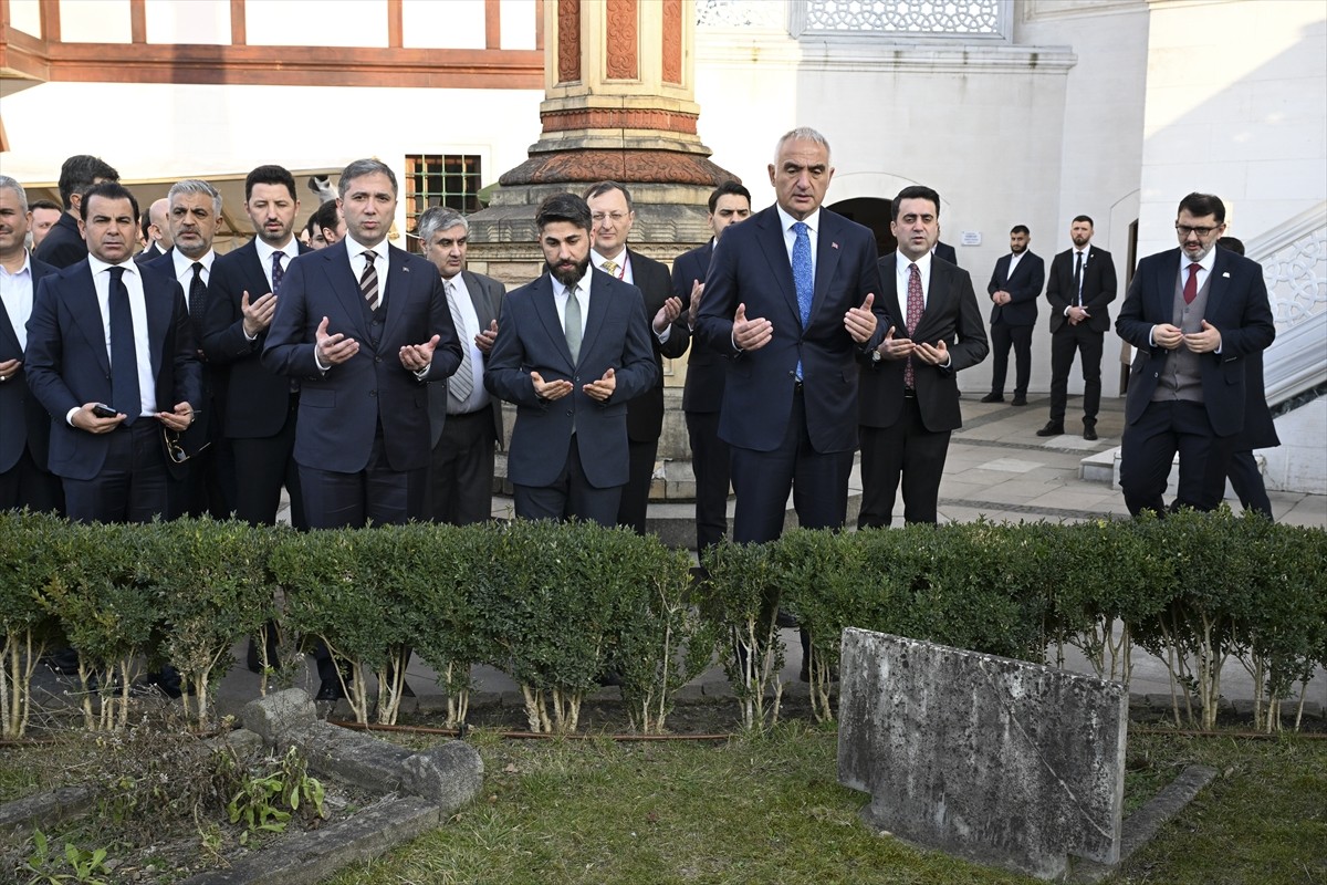 Kültür ve Turizm Bakanı Mehmet Nuri Ersoy, Berlin Uluslararası Turizm Borsası Fuarı için geldiği...