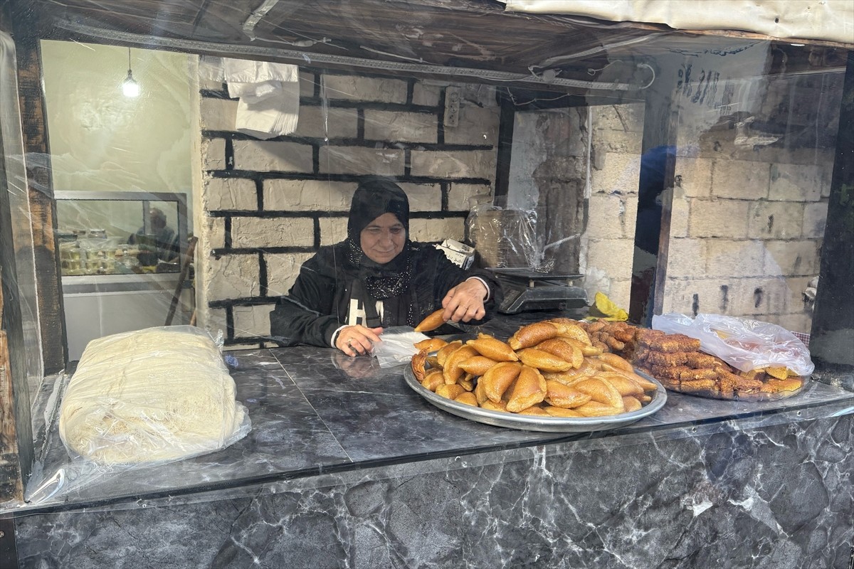 Lübnan'daki Burc el-Beracine Mülteci Kampı sakinleri, aradan geçen yıllara rağmen Filistin'e ait...